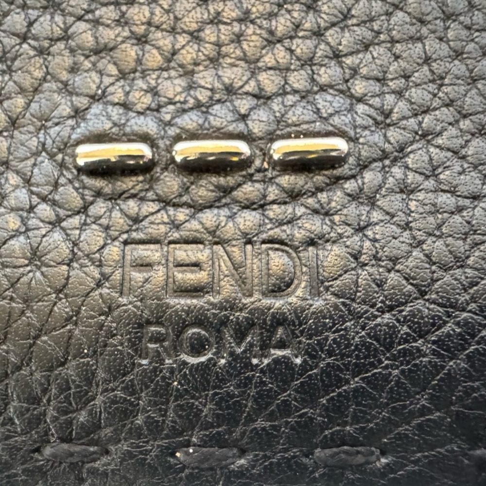 Authentic Fendi Textured Black Leather Wallet - Picture 4 of 10